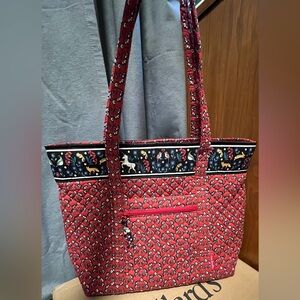 Vera Bradley Large Vera Tote Bag Enchanting Flowers